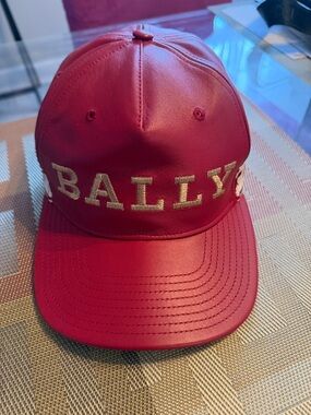 Bally authentic lamb leather made in Italy hat